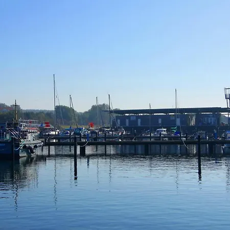 Ferienhaus Wellenbrecher - Rügen *