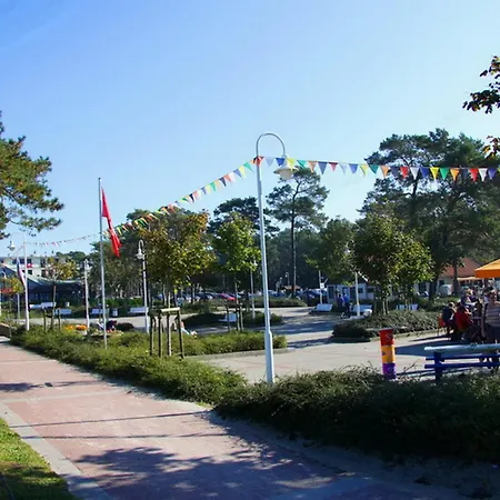 Wellenbrecher - Rügen * Glowe