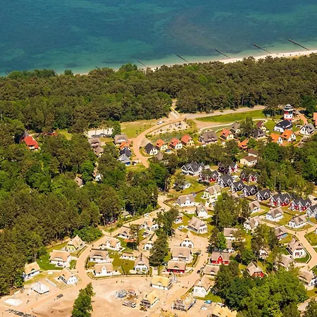 Wellenbrecher - Rügen Glowe