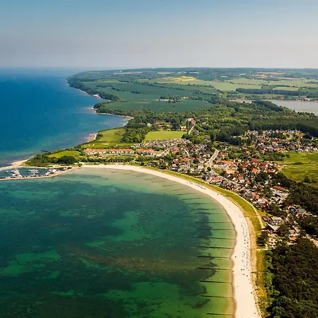 Wellenbrecher - Rügen Ferienhaus Glowe