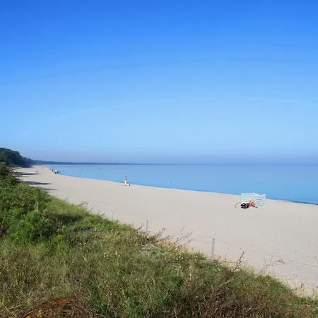 Wellenbrecher Glowe - Ruegen Klein Gelm