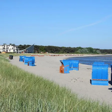 Wellenbrecher Glowe - Ruegen